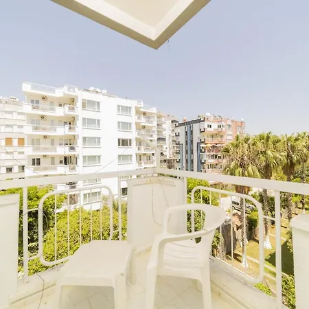Daire Flat W Balcony Fireplace 5 Min To In Antalya